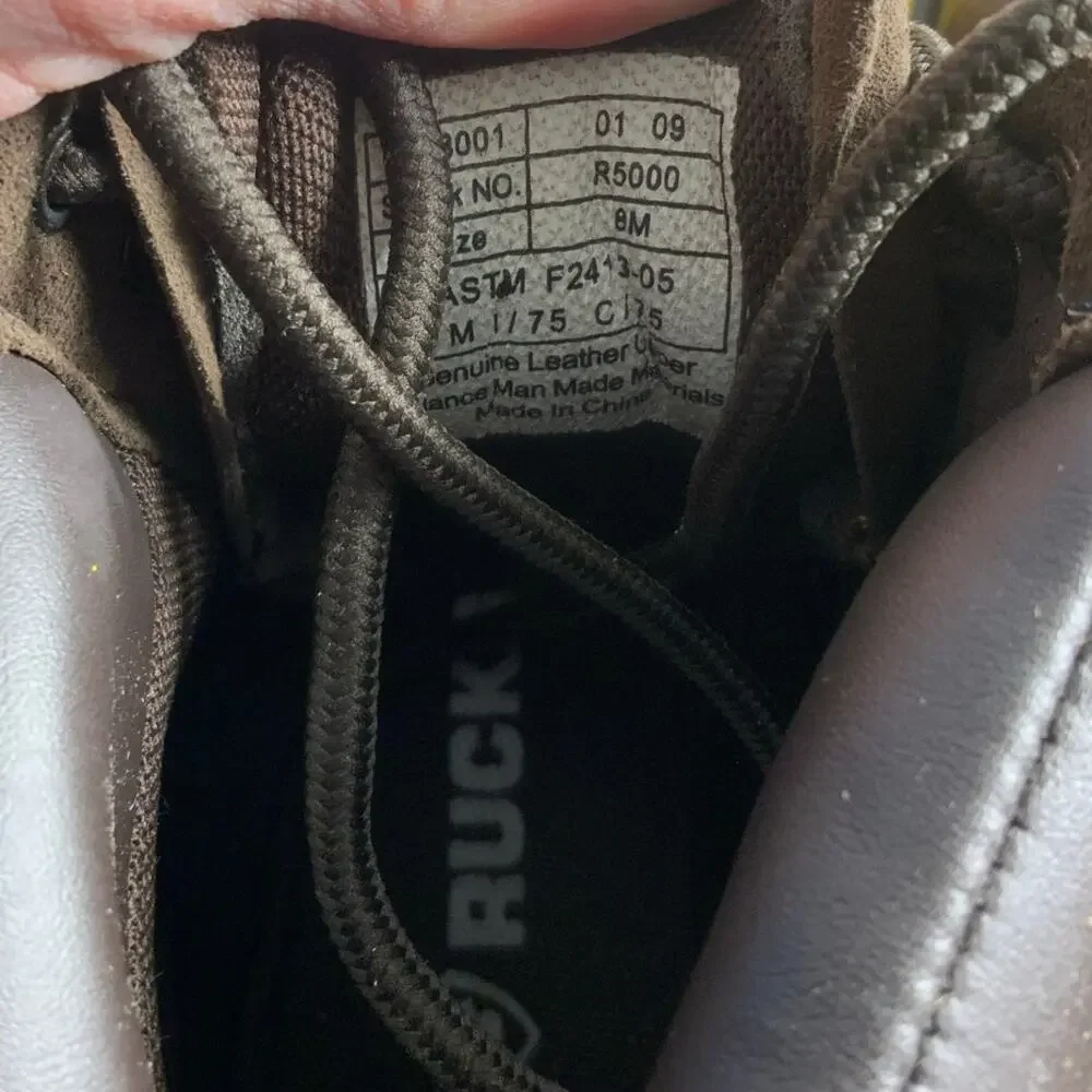 Rucks‎ Brown 6